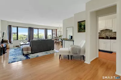 44 Strawberry Hill Avenue #5C, Stamford, CT 06902 - Photo 5