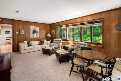 20 Round Hill Drive, Stamford, CT 06903 - Photo 17