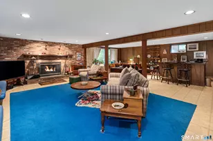 20 Round Hill Dr, Stamford, CT 06903 - Photo 25