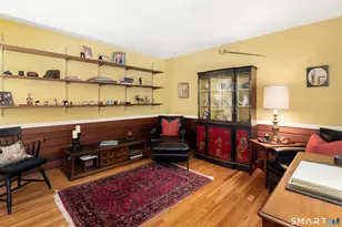 20 Round Hill Dr, Stamford, CT 06903 - Photo 15