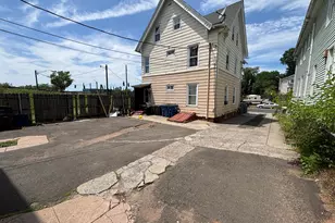 206 Lamberton St, New Haven, CT 06519 - Photo 3