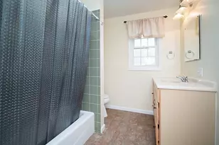 1 Cocheco Ave, Branford, CT 06405 - Photo 21