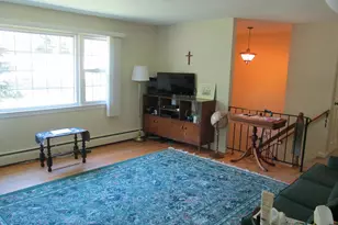 109 Wedgewood Dr, Naugatuck, CT 06770 - Photo 5