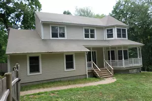 48 Brookview Cir, Manchester, CT 06040 - Photo 1