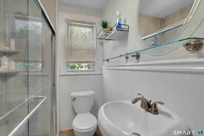 69 Columbia Street, New Britain, CT 06052 - Photo 17