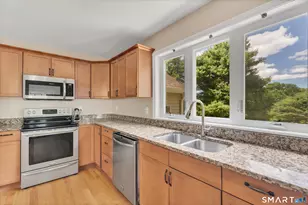 346 Hazelnut Hill Rd, Groton, CT 06340 - Photo 5