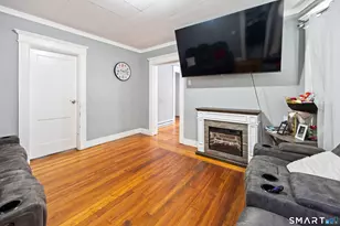 15 Howard St, Waterbury, CT 06705 - Photo 7