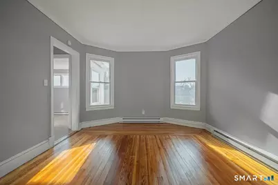 15 Howard Street, Waterbury, CT 06705 - Photo 27