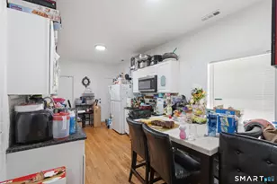 306 Howard Ave, New Haven, CT 06519 - Photo 15