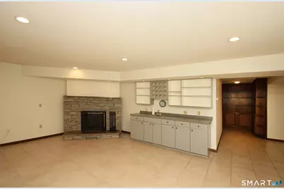 352 Center Street, Wolcott, CT 06716 - Photo 31