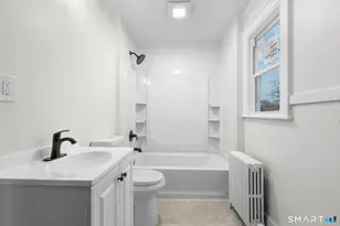 37 Byrneside Ave, Waterbury, CT 06704 - Photo 31