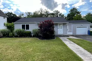 367 Frost Rd, Waterbury, CT 06705 - Photo 1