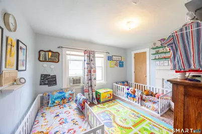 10 Harwich Street, East Haven, CT 06512 - Photo 9