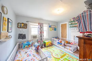 10 Harwich St, East Haven, CT 06512 - Photo 9