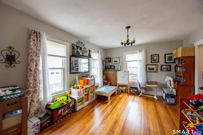 10 Harwich Street, East Haven, CT 06512 - Photo 11