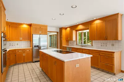 732 Den Road, Stamford, CT 06903 - Photo 11