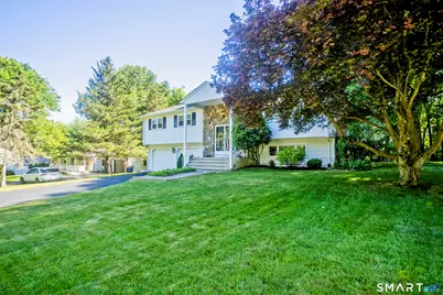 288 Carriage Way, Windsor, CT 06095 - Photo 3