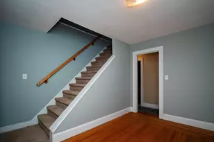 23 Thompson St, Hamden, CT 06518 - Photo 27