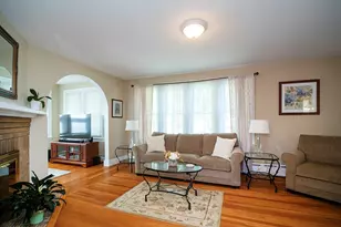 23 Thompson St, Hamden, CT 06518 - Photo 7