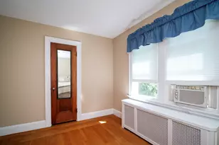 23 Thompson St, Hamden, CT 06518 - Photo 23