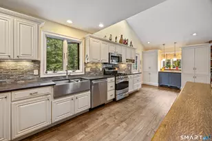 130 Fairhaven dr, Middlebury, CT 06762 - Photo 15