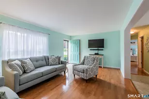 4 Sunrise Ave, East Lyme, CT 06357 - Photo 3