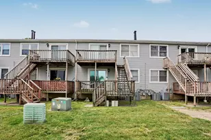 85 Carriage Path S, Milford, CT 06460 - Photo 21