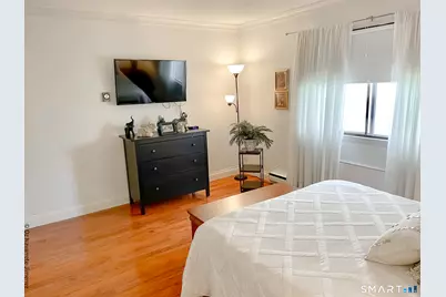 3000 Madison Avenue #B, Bridgeport, CT 06606 - Photo 9