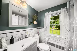 19 Westwood Dr, Simsbury, CT 06070 - Photo 21