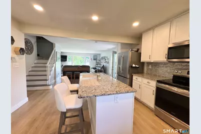 117 Colonial Hill Drive #117, Wallingford, CT 06492 - Photo 5