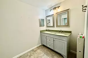 117 Colonial Hill Dr, Wallingford, CT 06492 - Photo 23