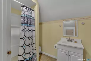 79 Lyons St, New Britain, CT 06052 - Photo 29
