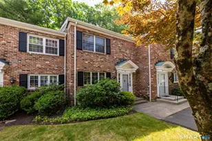 16 Tunxis Village, Farmington, CT 06032 - Photo 3