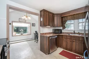 1924 Main St, East Hartford, CT 06108 - Photo 13