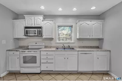 40 Grant Avenue, Stafford, CT 06076 - Photo 9