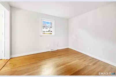 38 Joy Road, Waterbury, CT 06708 - Photo 11