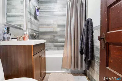 106 Peck Avenue, West Haven, CT 06516 - Photo 27