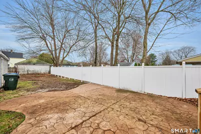 39 Robbins Avenue, Newington, CT 06111 - Photo 23