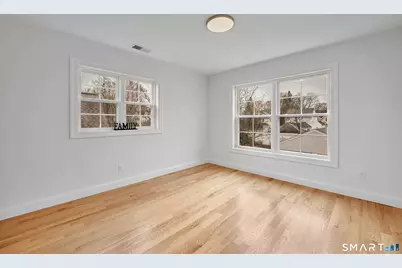 39 Robbins Avenue, Newington, CT 06111 - Photo 21