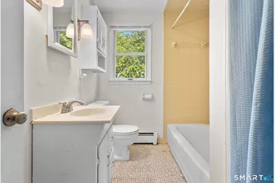 27 Allen Street, Enfield, CT 06082 - Photo 7