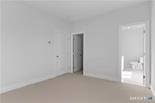 348 Halley Ave, Fairfield, CT 06825 - Photo 17