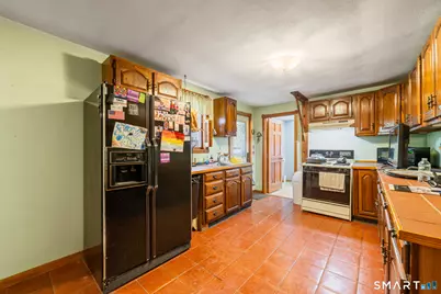 87 Woodruff Avenue, Watertown, CT 06795 - Photo 5