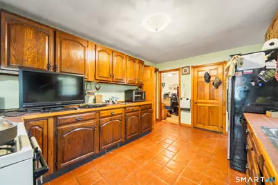 87 Woodruff Avenue, Watertown, CT 06795 - Photo 3