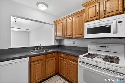 60 Coleman Street #A8, East Haven, CT 06512 - Photo 11