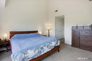 26 Maura Ln, Danbury, CT 06810 - Photo 15