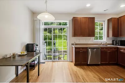 26 Maura Lane #26, Danbury, CT 06810 - Photo 5