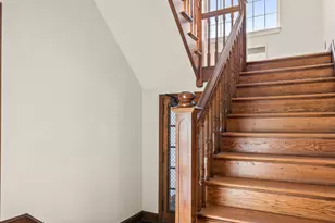 6 Highland St, West Hartford, CT 06119 - Photo 3