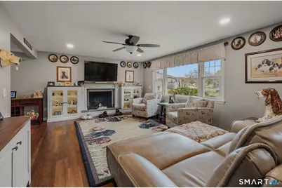 25 Sandy Hollow Drive, Waterford, CT 06385 - Photo 11
