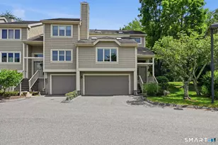 12 Blvd Dr, Danbury, CT 06810 - Photo 1