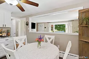 18 Freemont Rd, Enfield, CT 06082 - Photo 9